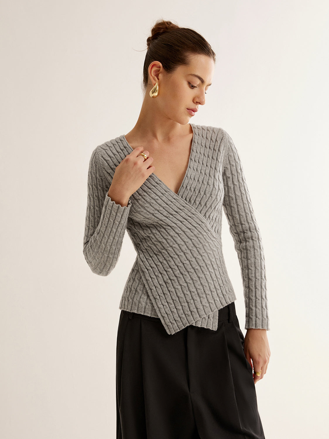 V-Neck Criss Cross Knit Top-Massicos