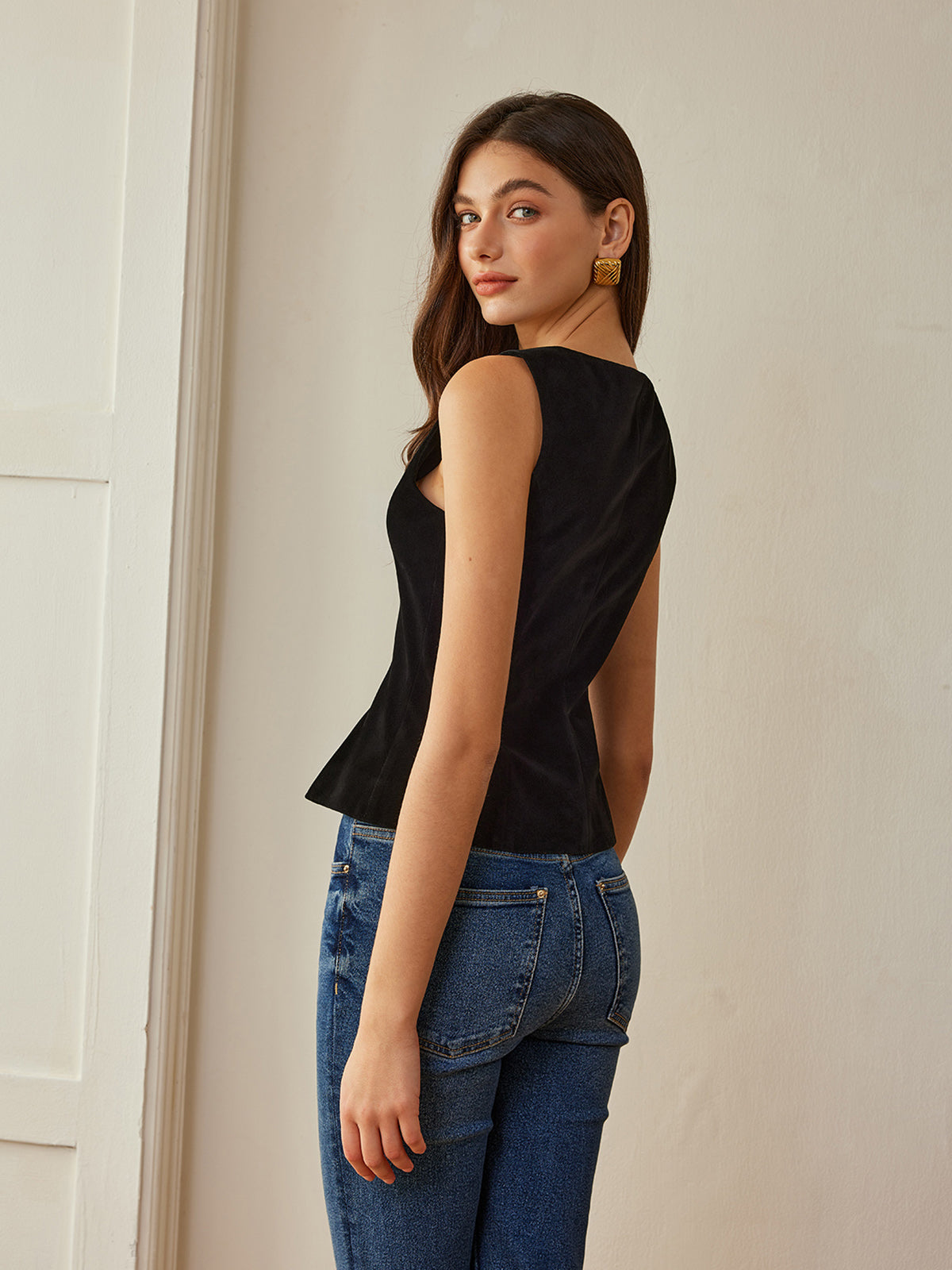 Velvet Metal-Button Vest-Massicos