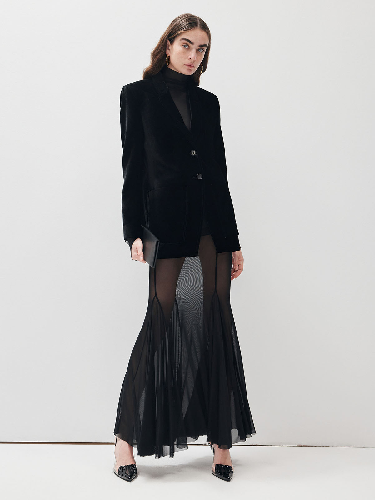 V-Neck Velvet Button Blazer-Massicos