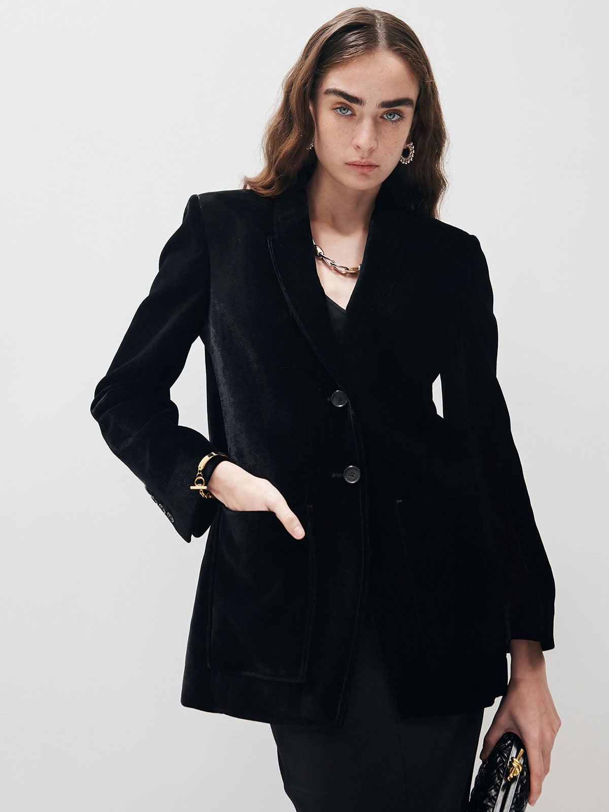 V-Neck Velvet Button Blazer-Massicos