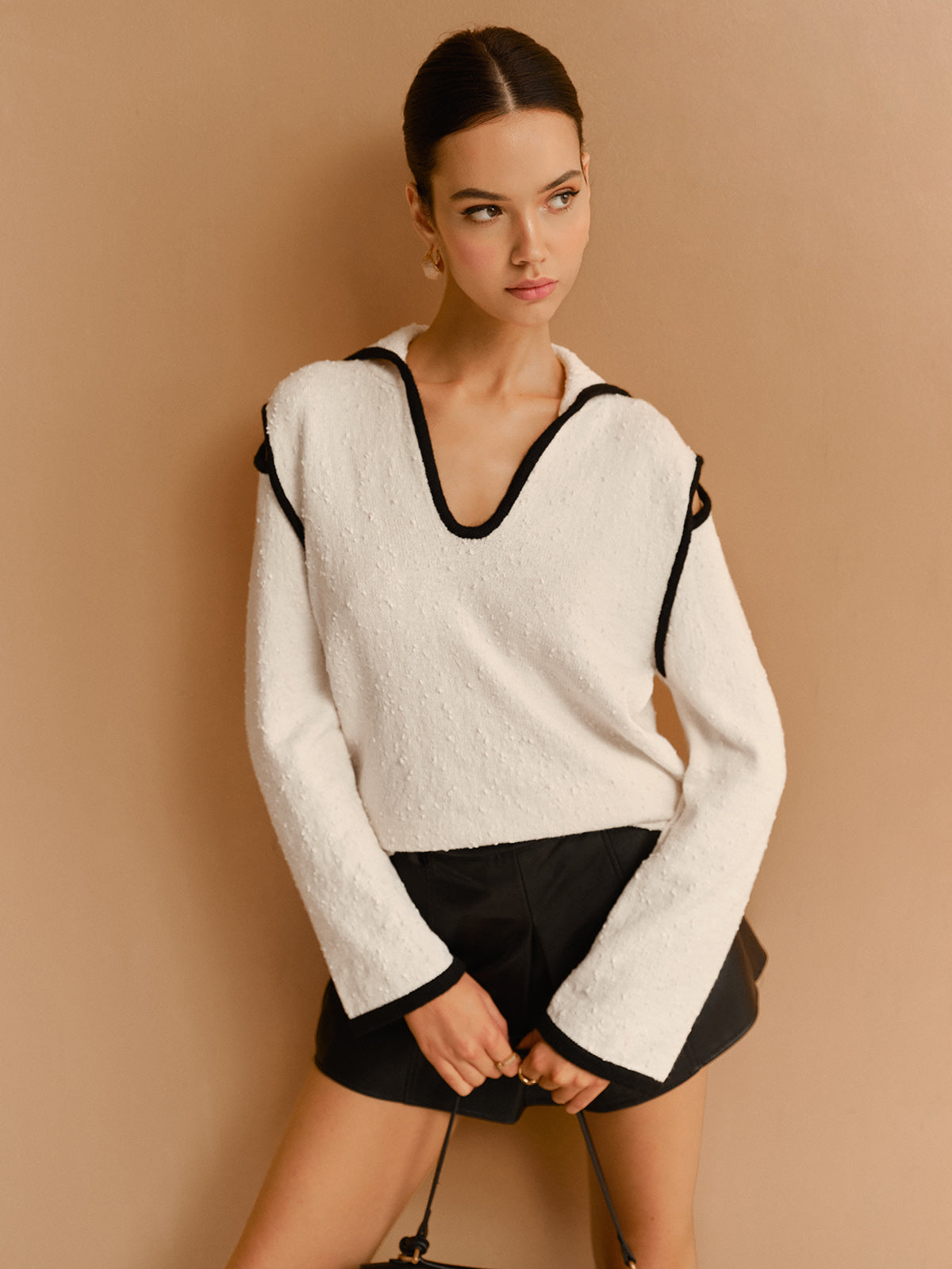 Contrast Trim Cutout Lapel Sweater-Massicos