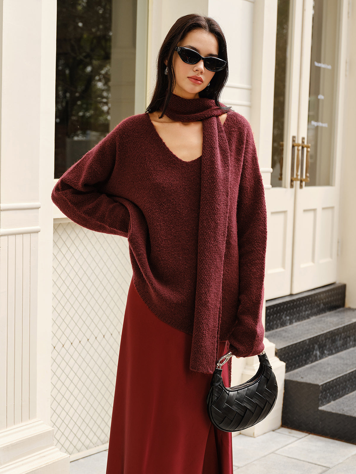 Wool-Blend Loose Sweater With Matching Scarf-Massicos