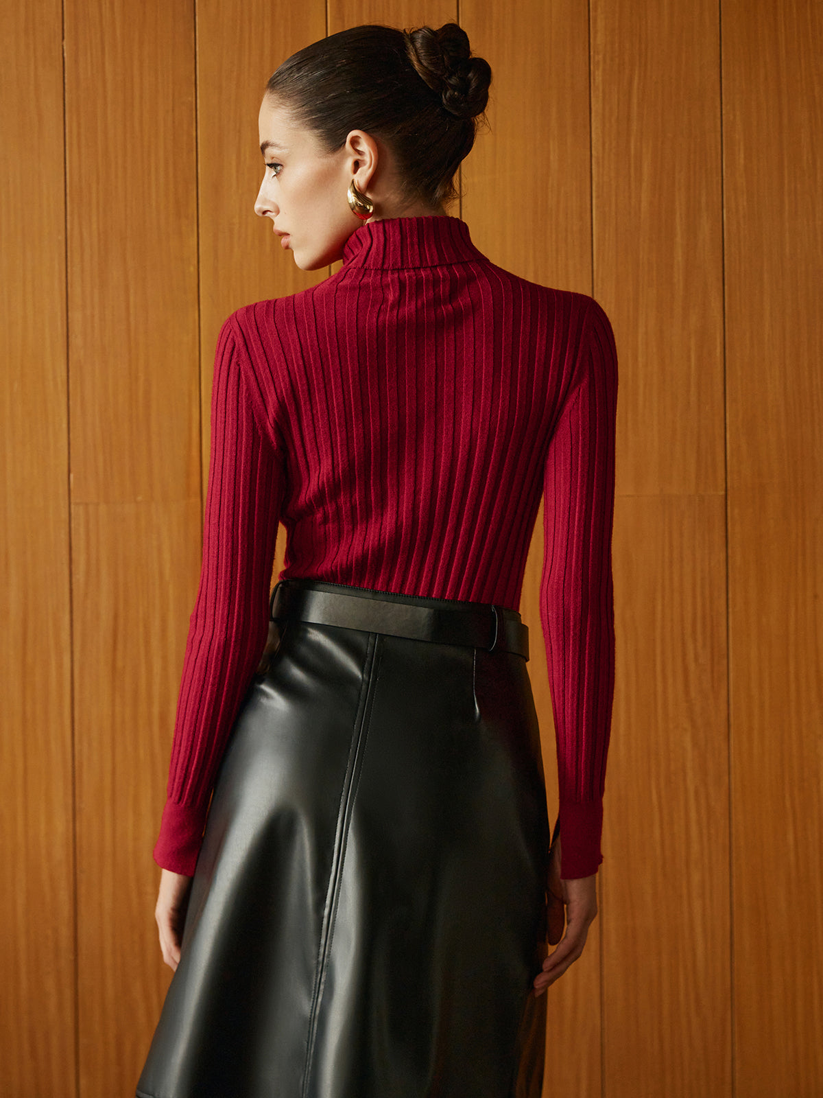 Turtleneck Ribbed Slim Sweater-Massicos