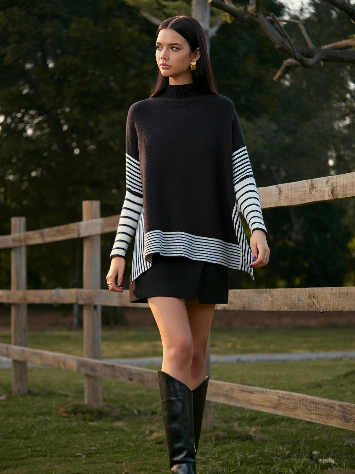 Two-Tone Pinstripe Split Knit Top-Massicos