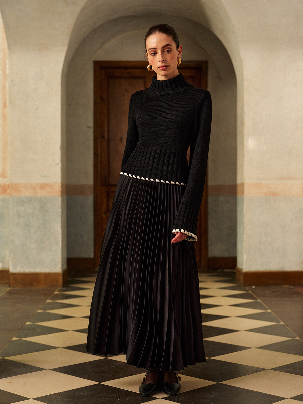 Wool-Blend Contrast Binding Ribbed Knit Top-Massicos
