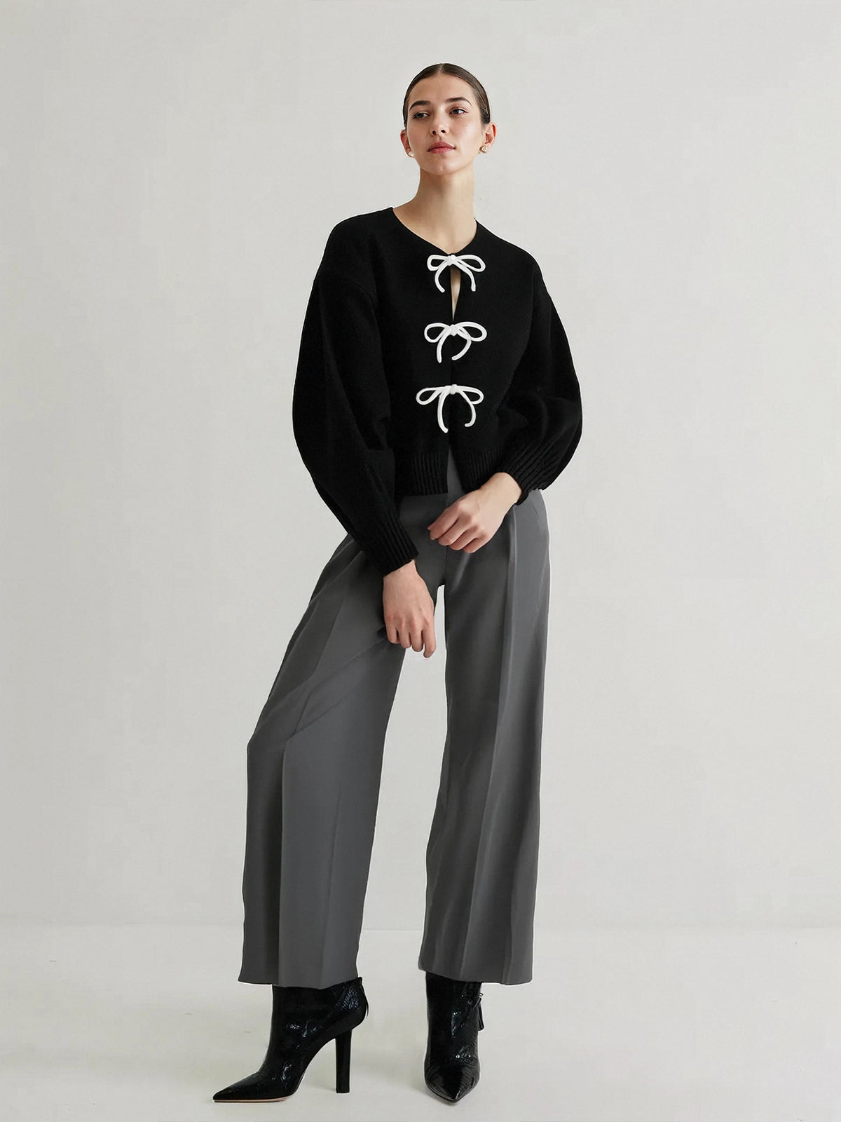 Bow Front Shift Sweater-Massicos