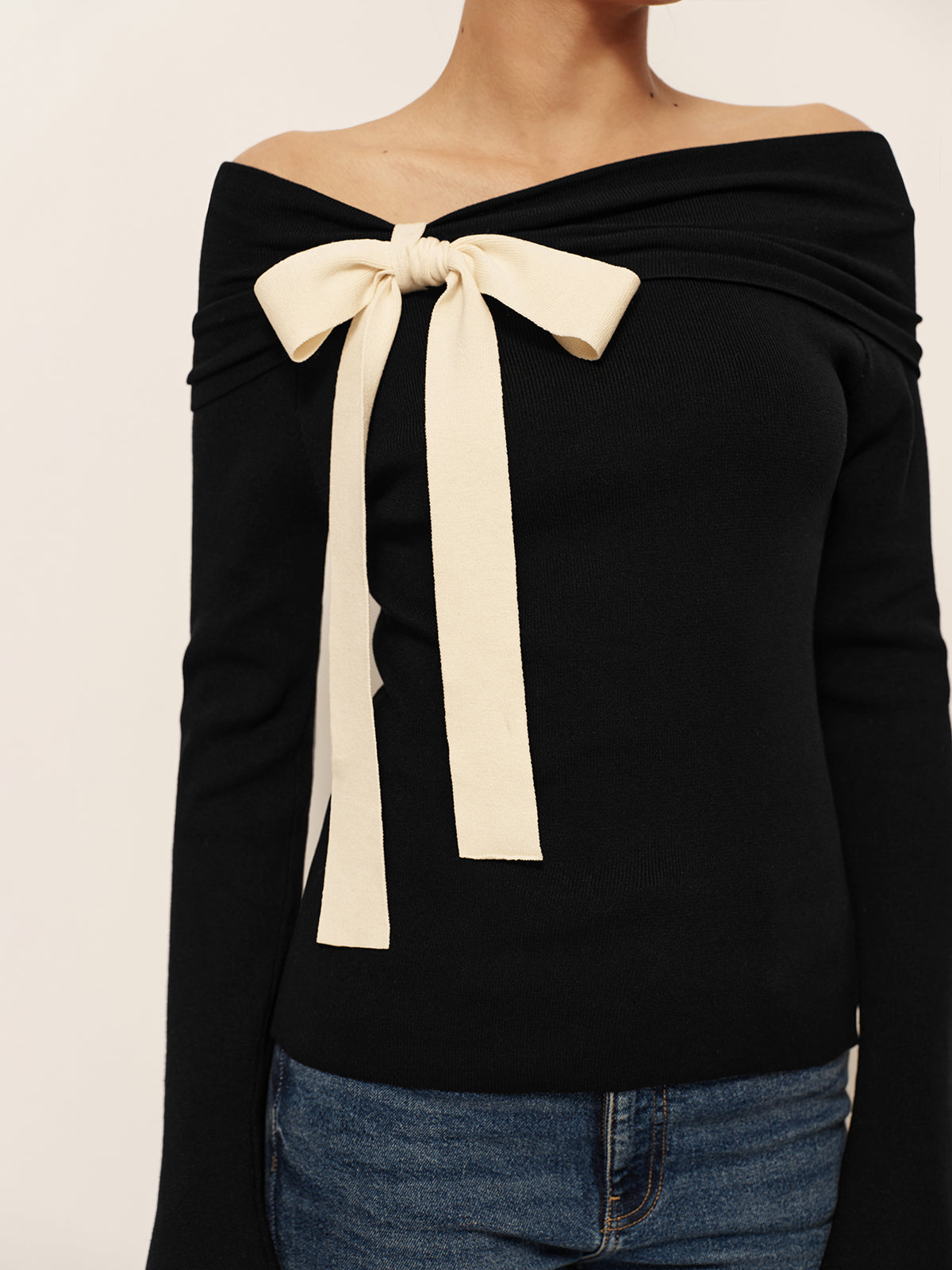 Wool-Blend Bow-Decor Bell Sleeve Knit Top-Massicos