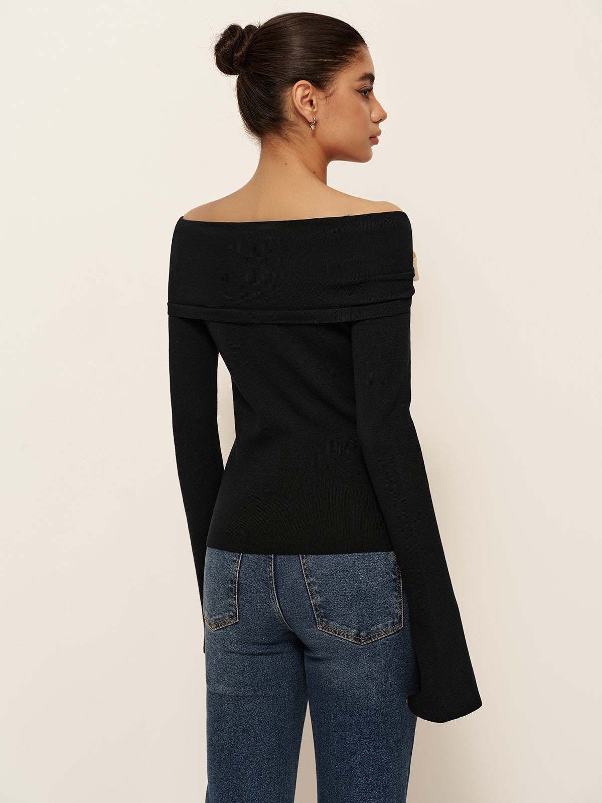 Wool-Blend Bow-Decor Bell Sleeve Knit Top-Massicos