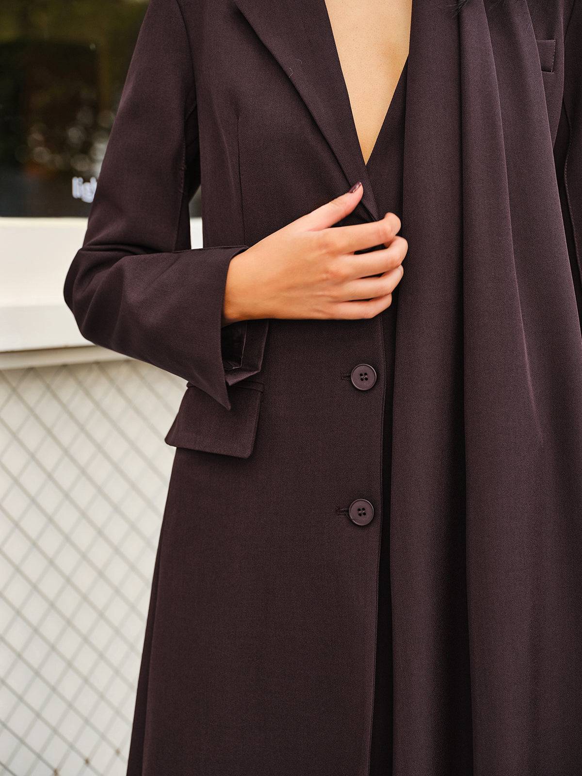 V-Neck Split Trench Coat With Scarf-Massicos