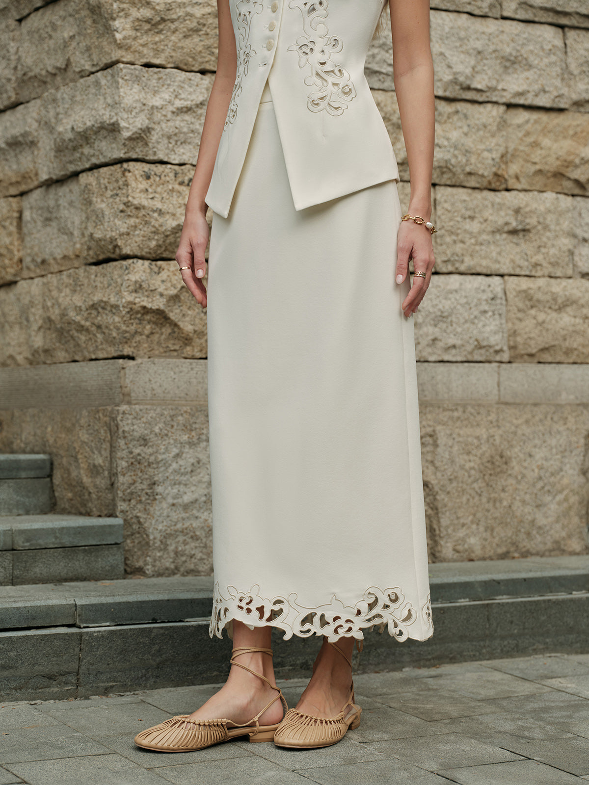 3D Embroidered A-Line Skirt-Massicos