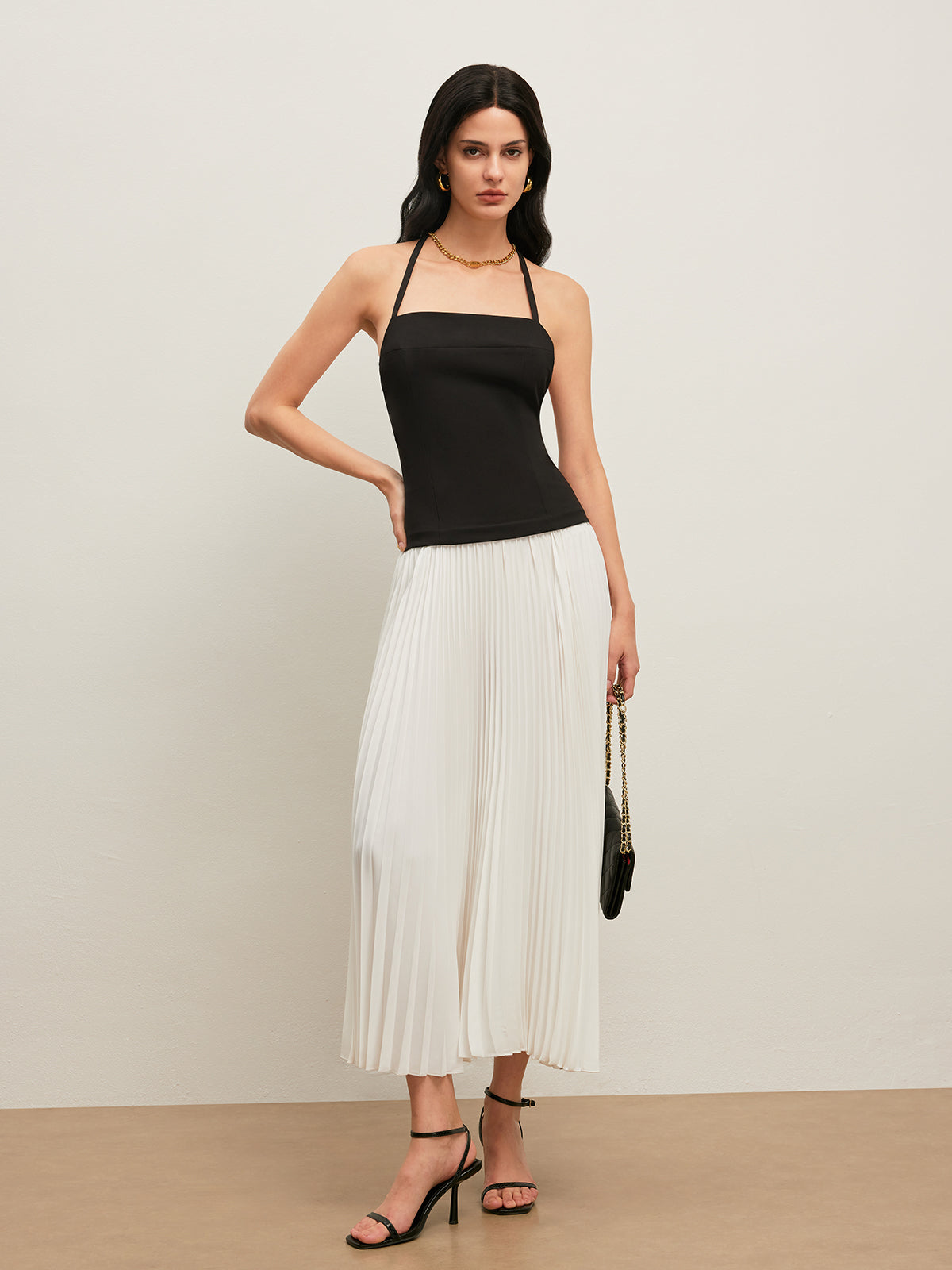 Backless Halter Pleated Dress-Massicos