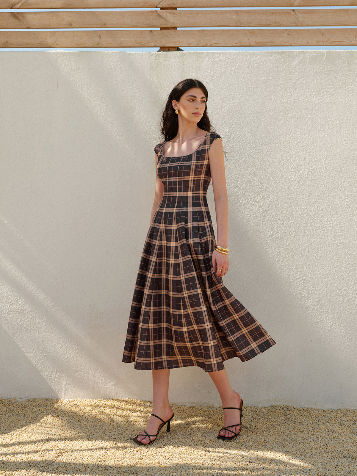 Square Neck Sleeveless Pleated Plaid Dress-Massicos