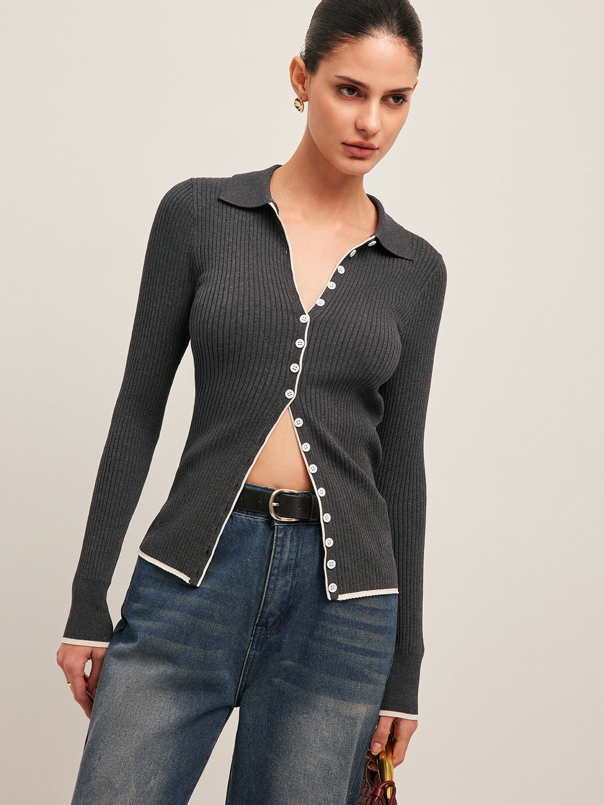 Ribbed Button-Front Cropped Cardigan-Massicos