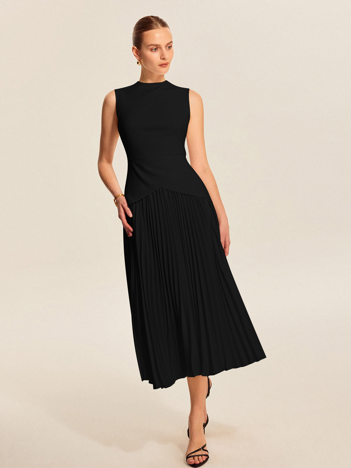 Sleeveless Pleated Dress-Massicos