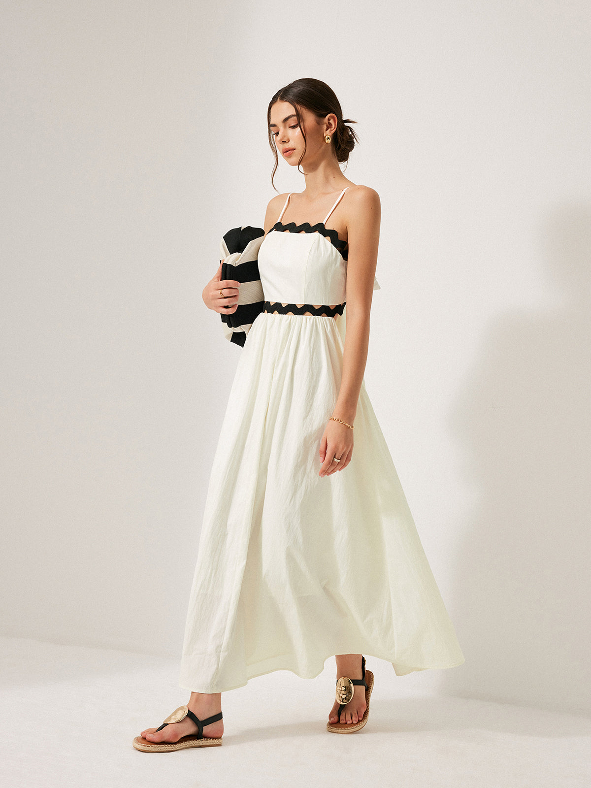 Scalloped Trim Back Tie Dress-Massicos