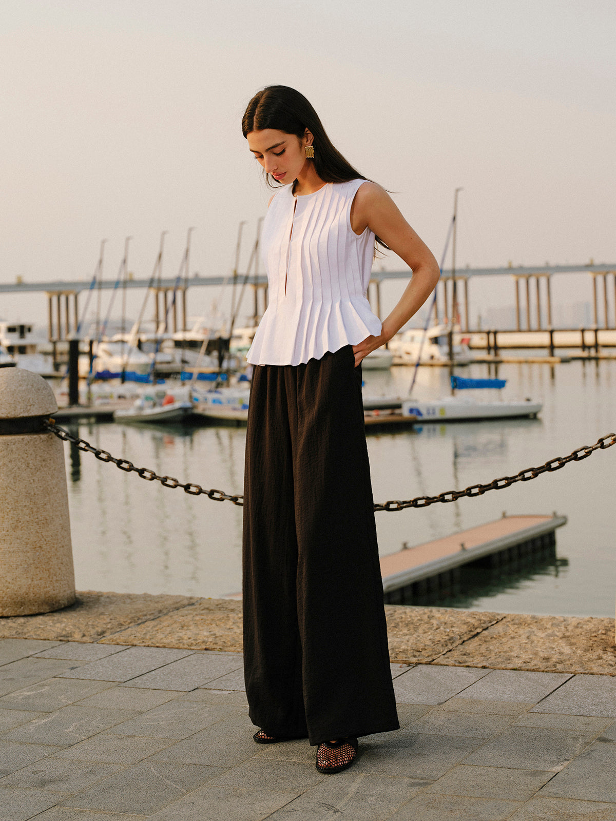 Cotton & Linen Pleated Back Tie Top-Massicos