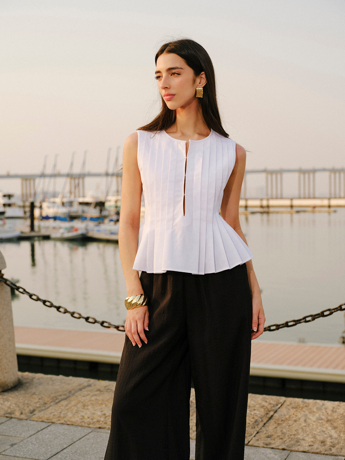 Cotton & Linen Pleated Back Tie Top-Massicos