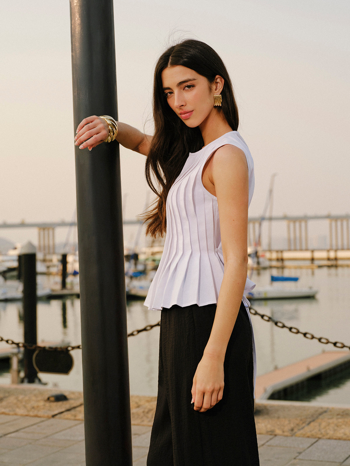 Cotton & Linen Pleated Back Tie Top-Massicos