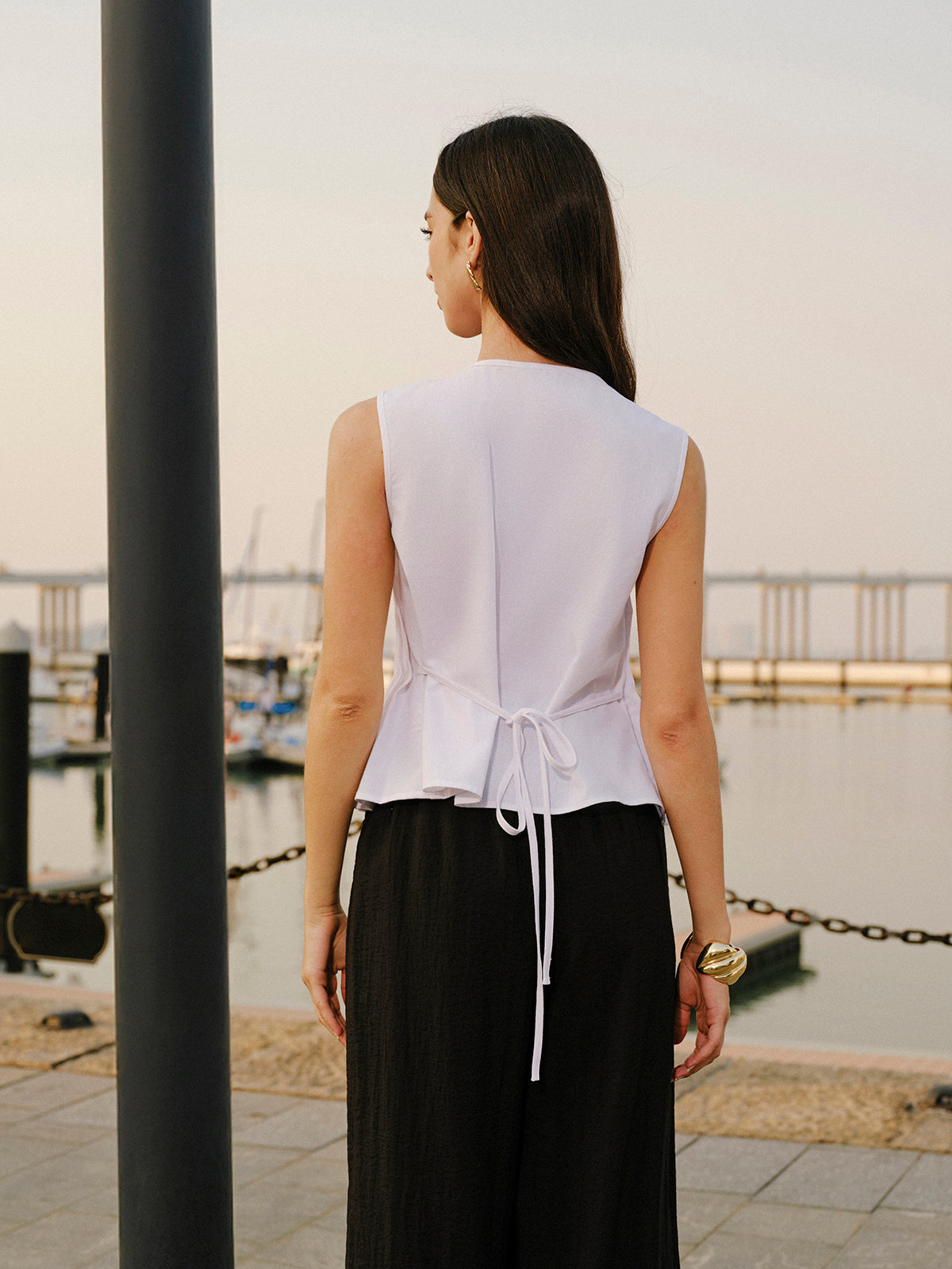 Cotton & Linen Pleated Back Tie Top-Massicos