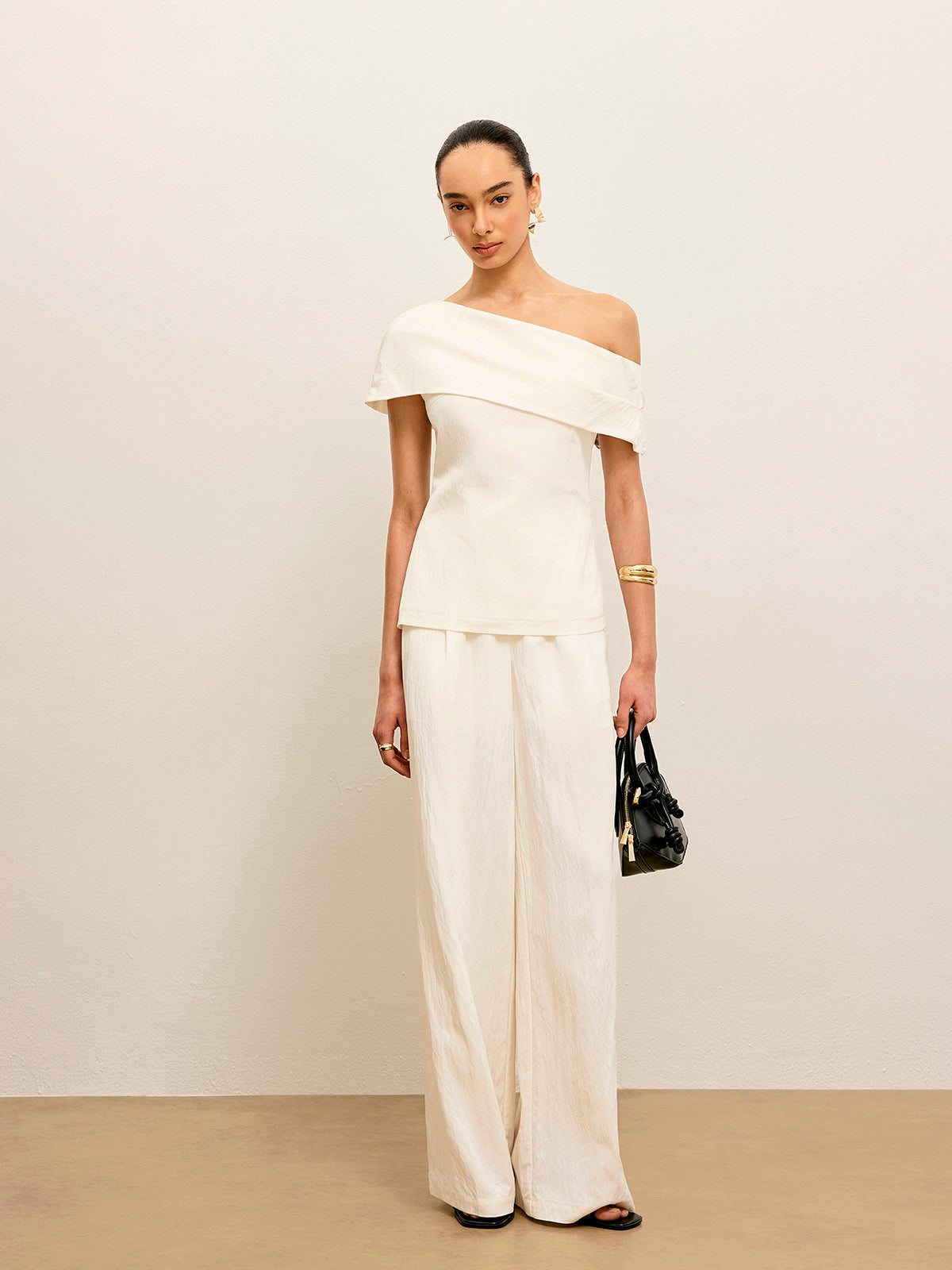 Mid-Waist Pocket Detail Pants-Massicos