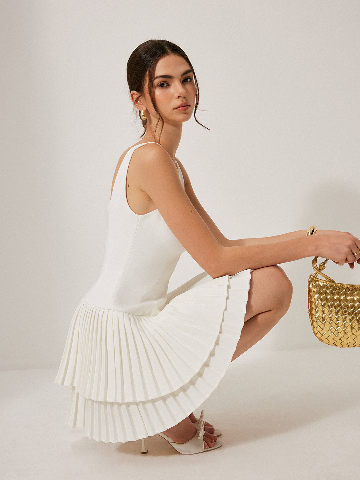 Square Neck Pleated Dress-Massicos