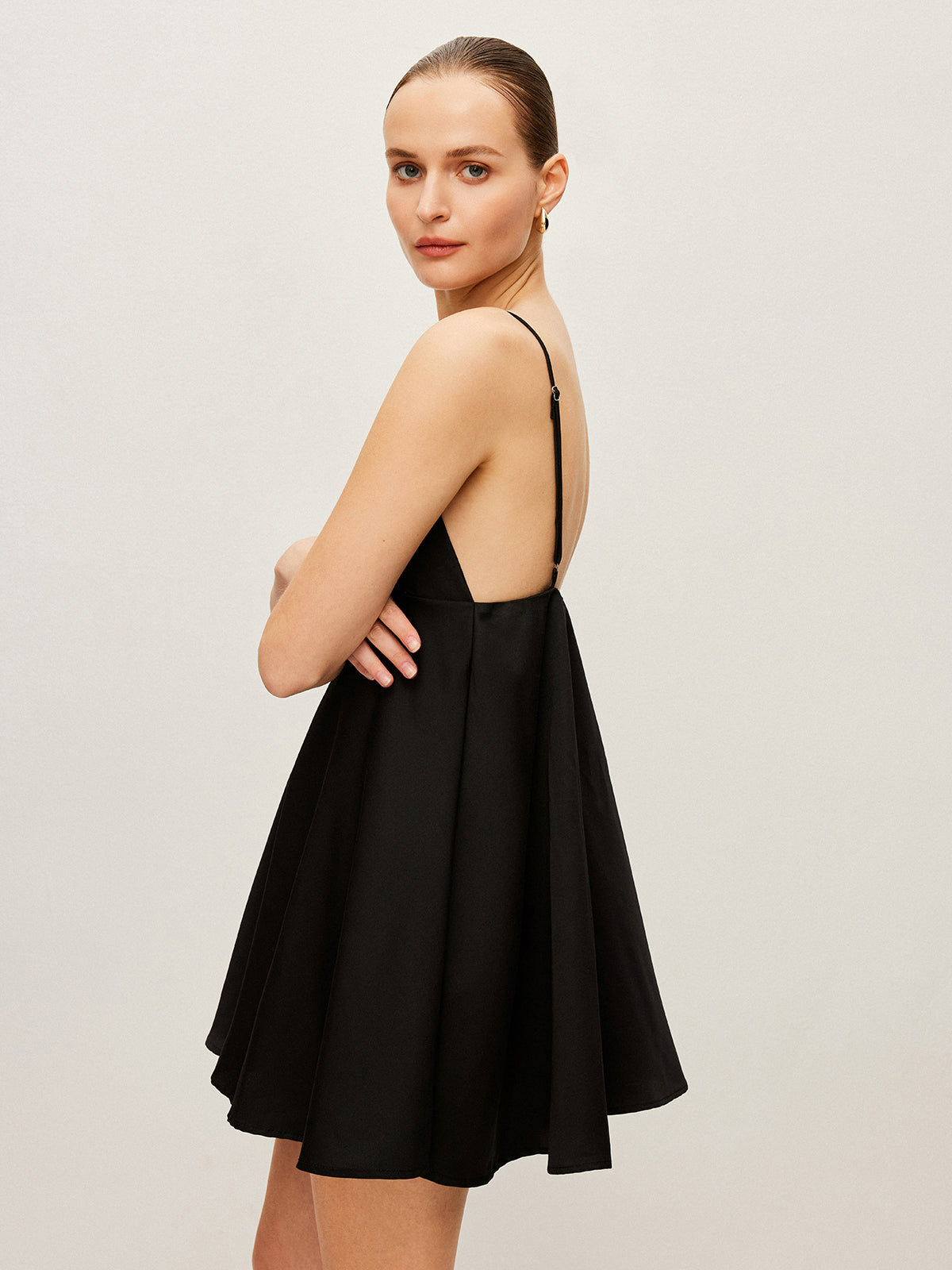 V-Neck Flared Cami Dress-Massicos