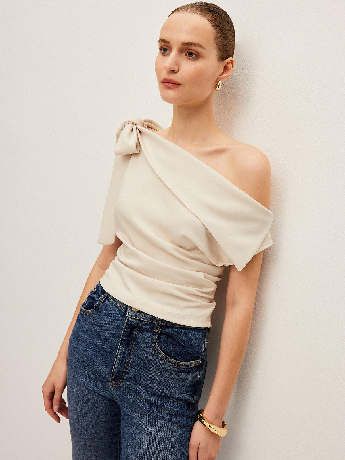 One-Shoulder Top With Bow Detail-Massicos