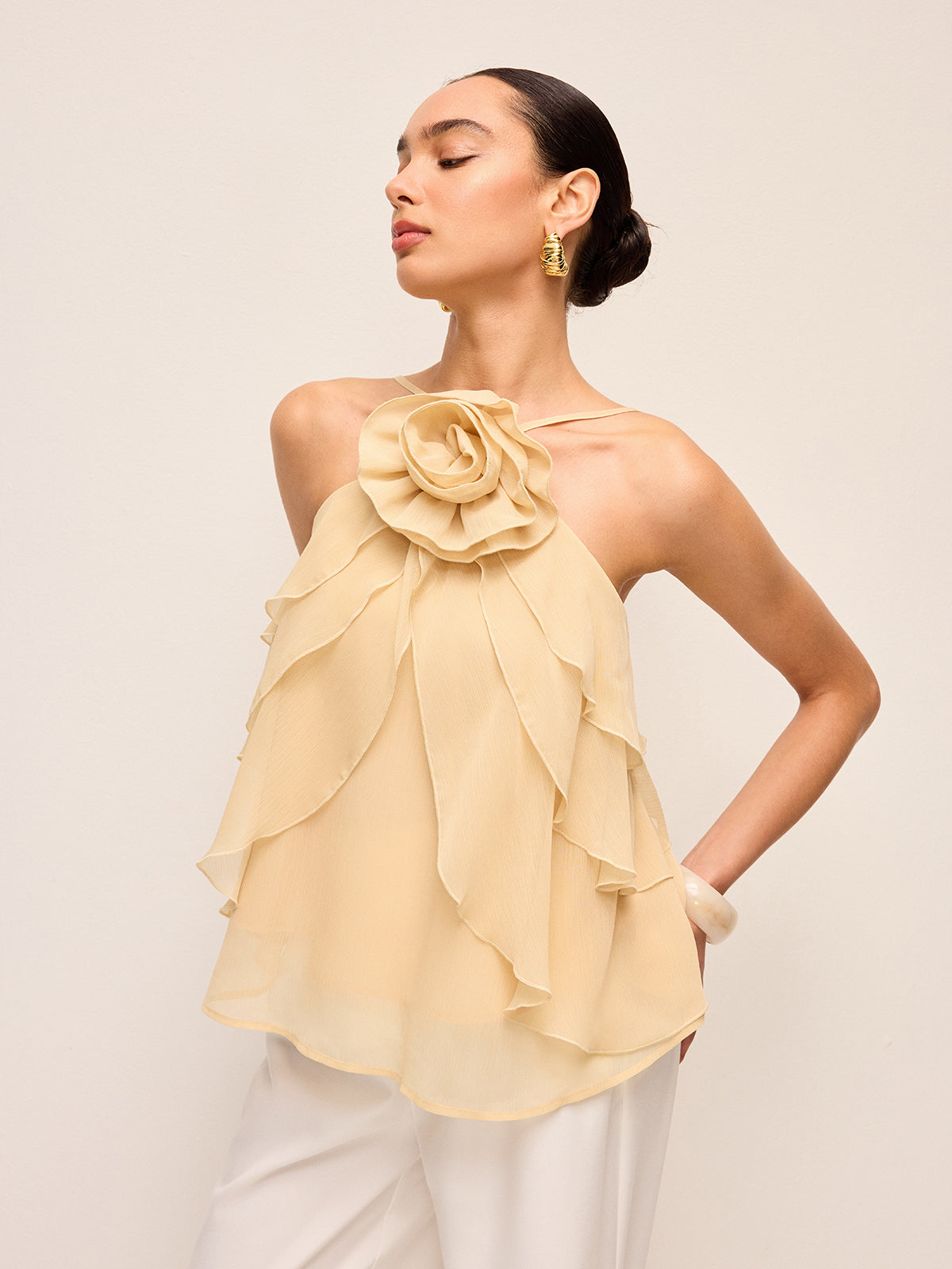 Floral Ruffle Halter Top-Massicos