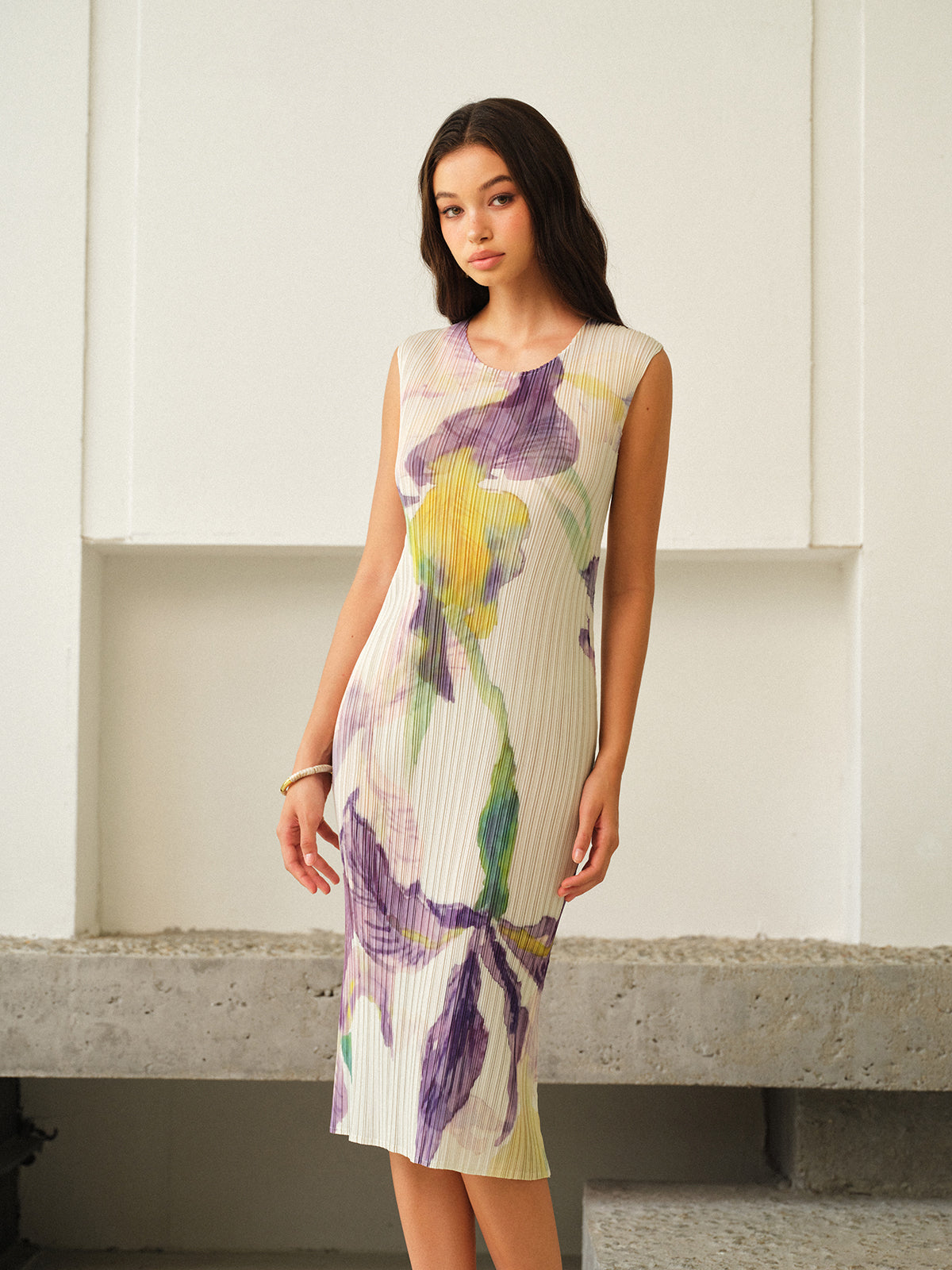 Sleeveless Floral Print Dress-Massicos