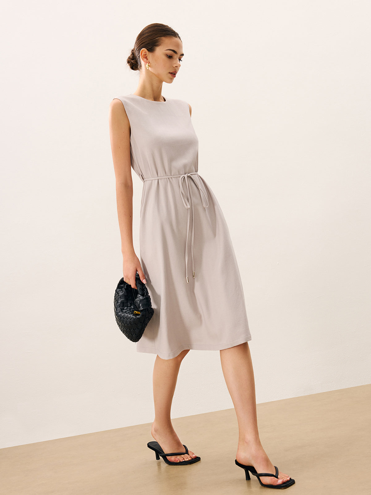 Sleeveless Tie Detail Midi Dress-Massicos