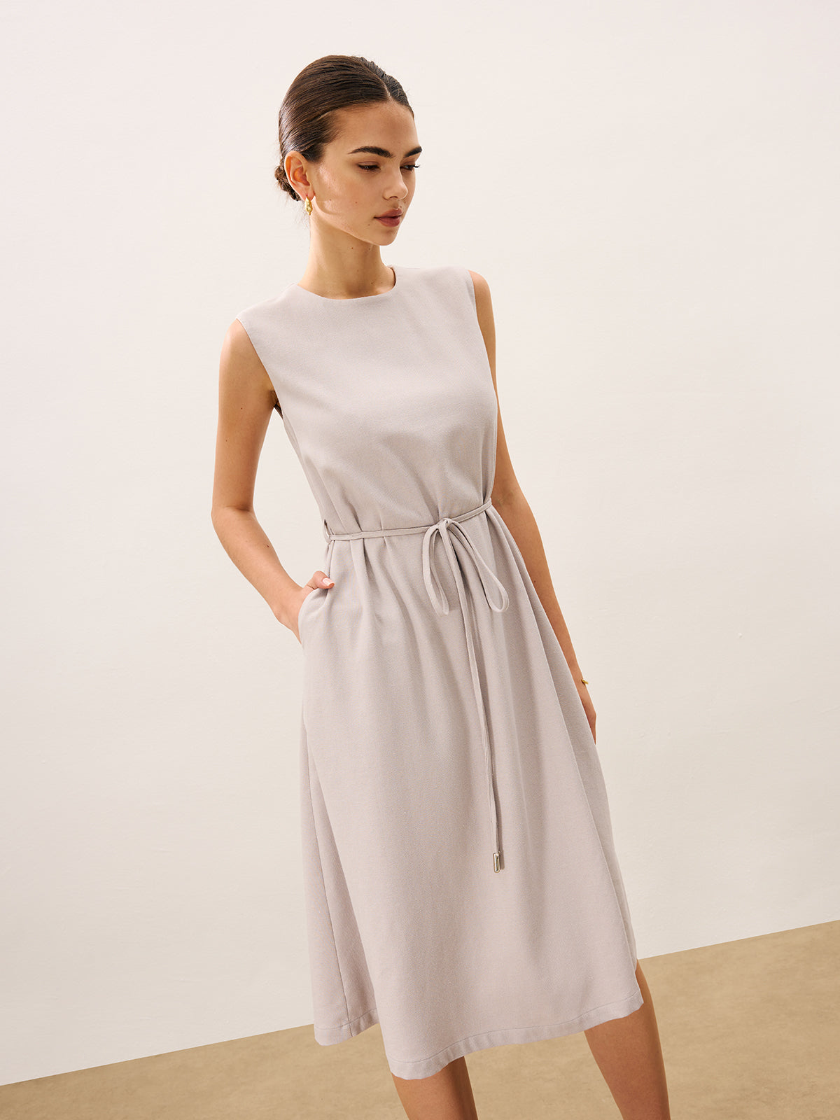 Sleeveless Tie Detail Midi Dress-Massicos