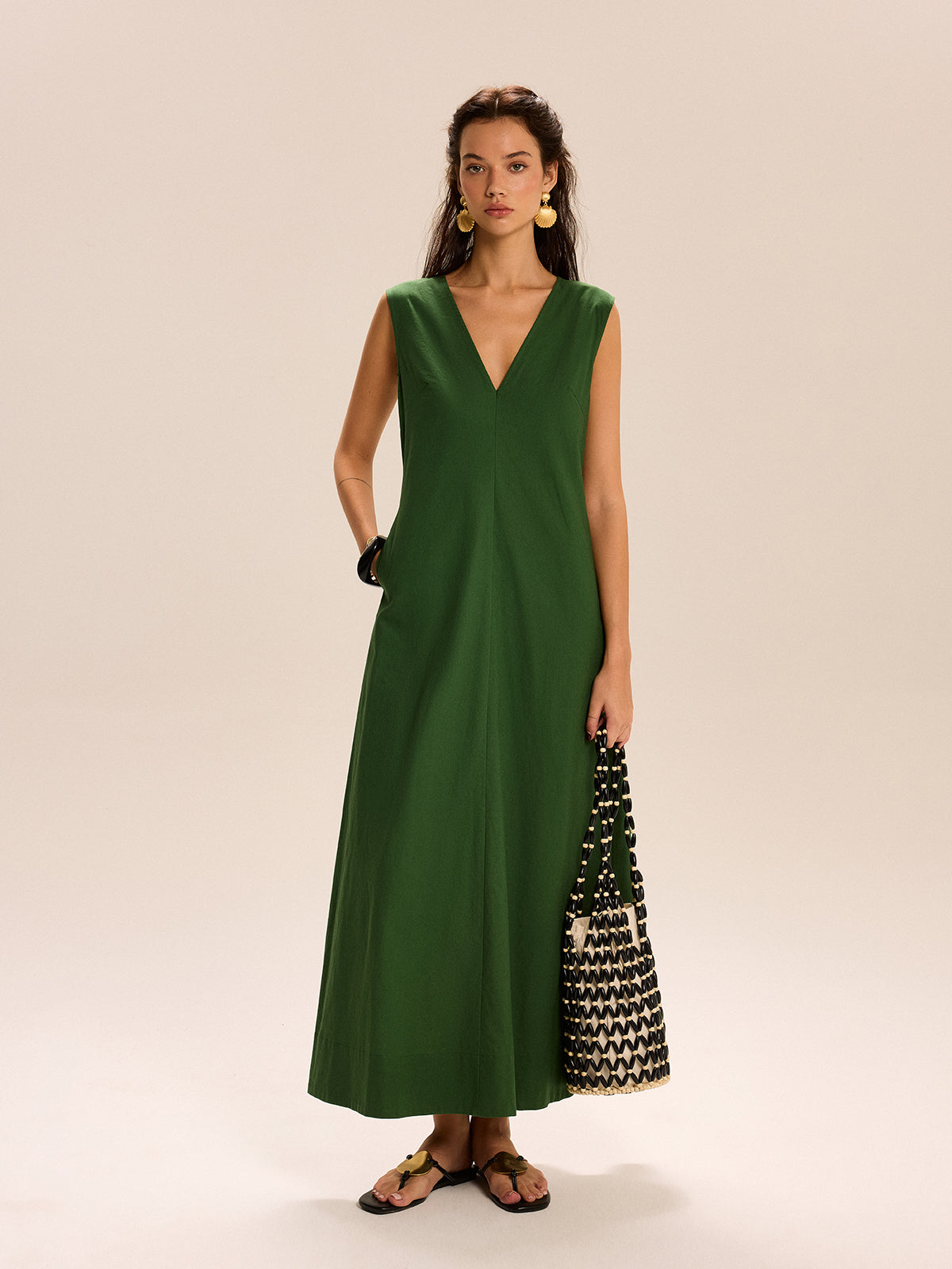 Linen & Cotton Pocketed V-Neck Maxi Dress-Massicos
