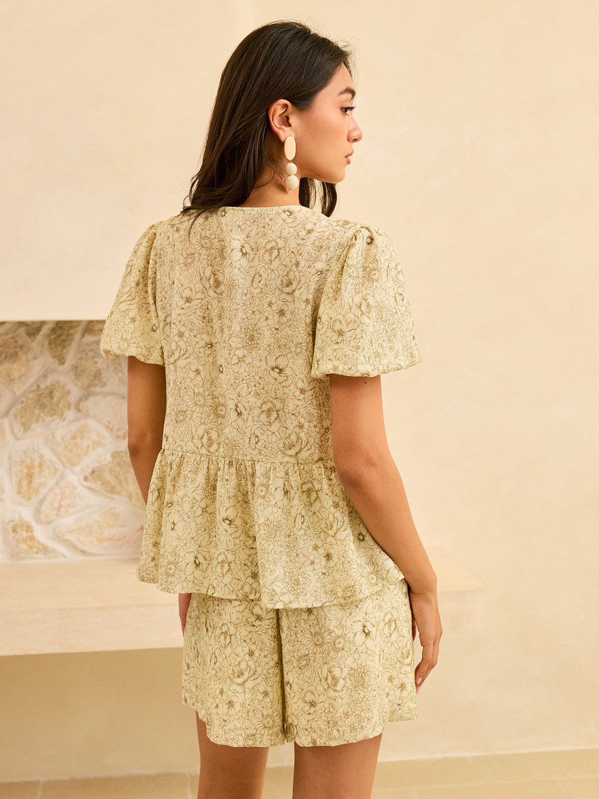 Semi-Sheer Floral Print Peplum Tie-Front Blouse-Massicos