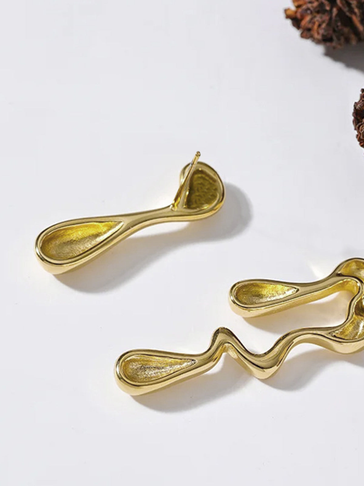 Asymmetrical Water Drop Earrings-Massicos