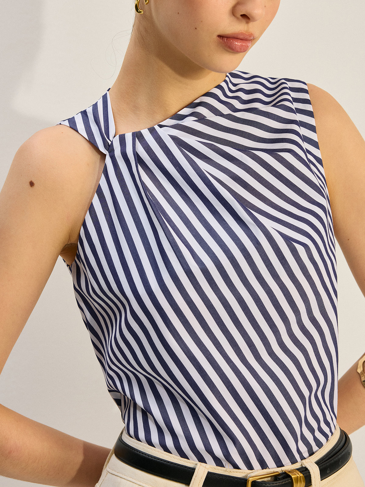 Striped Knotted Tank Top-Massicos