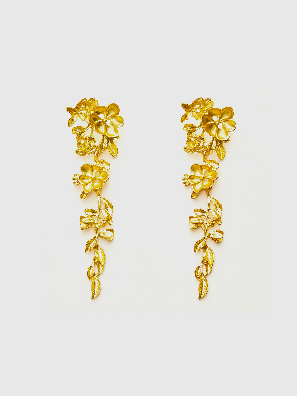 Floral Fringed Earrings-Massicos