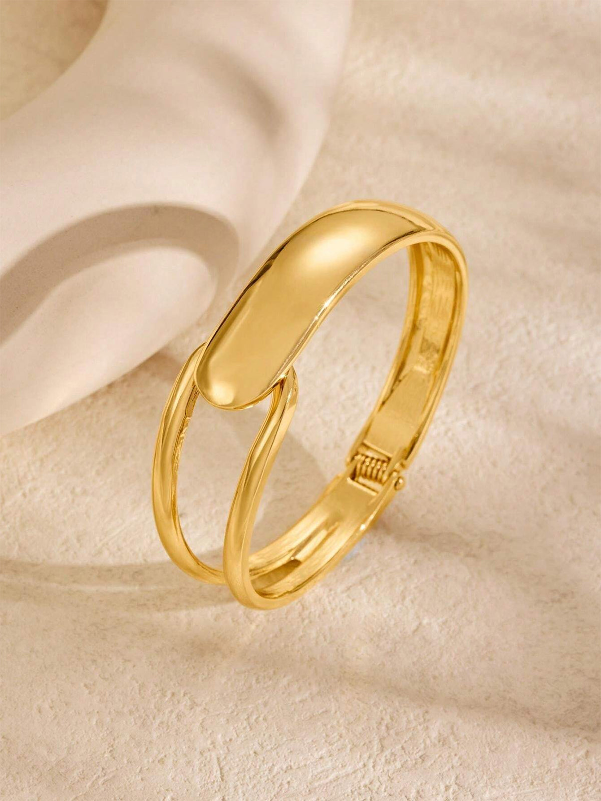 Elegant Gold-Tone Cuff Bracelet-Massicos