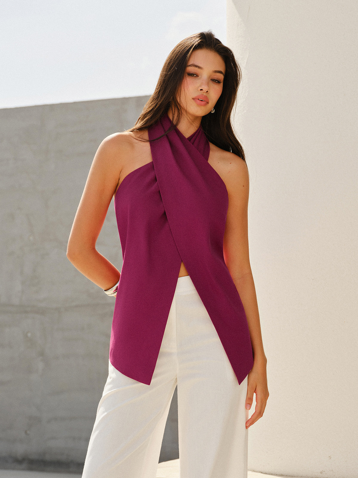 Halter-Style Cross-Neckline Backless Top-Massicos