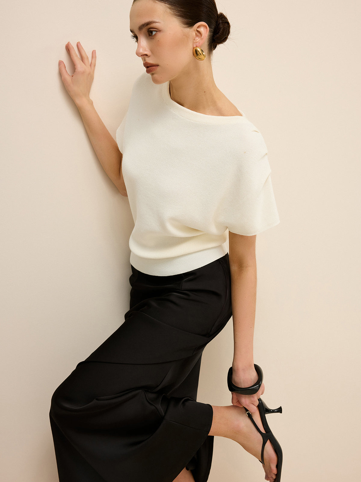 Elasticized Hem Knit Top-Massicos