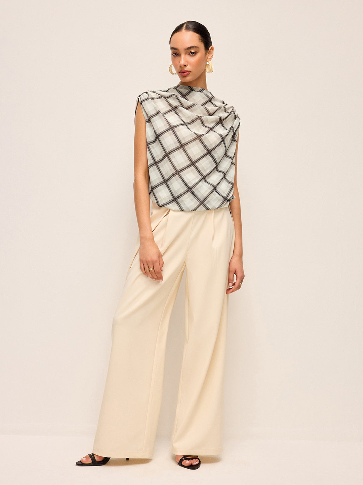 Sleeveless Plaid Backless Chiffon Shirt-Massicos