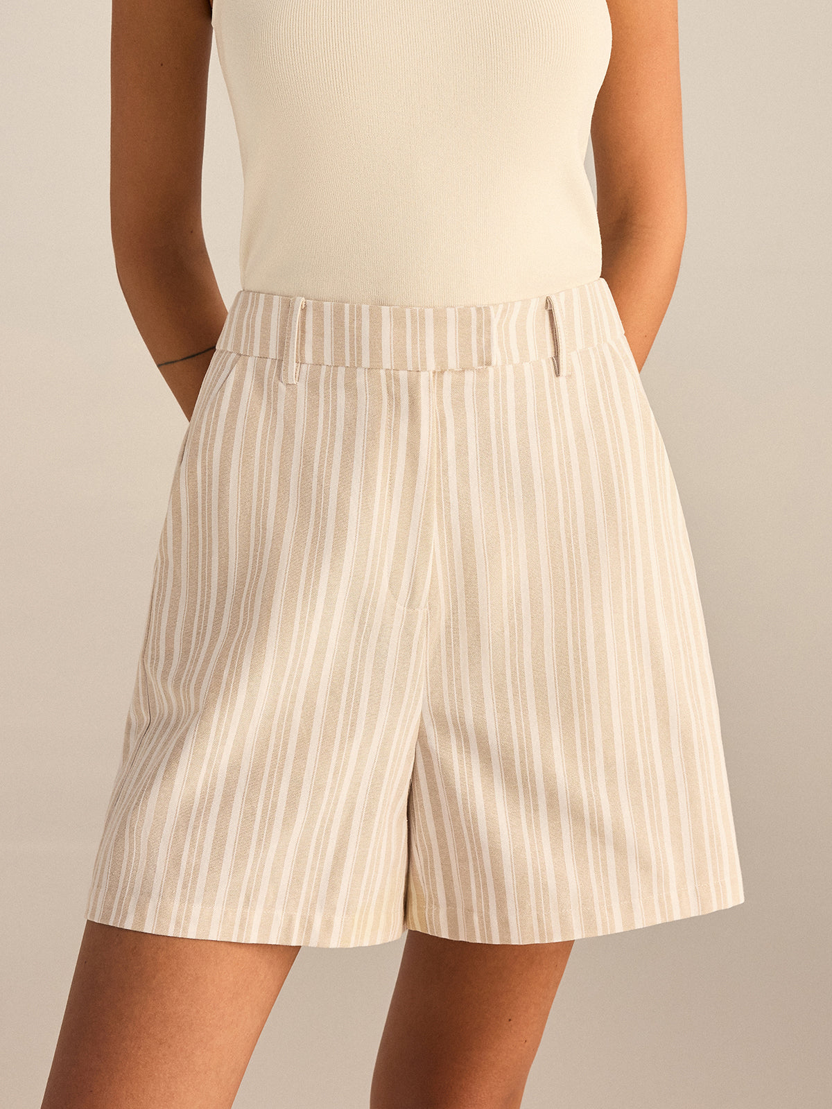 Striped Mid-Waist Shorts-Massicos