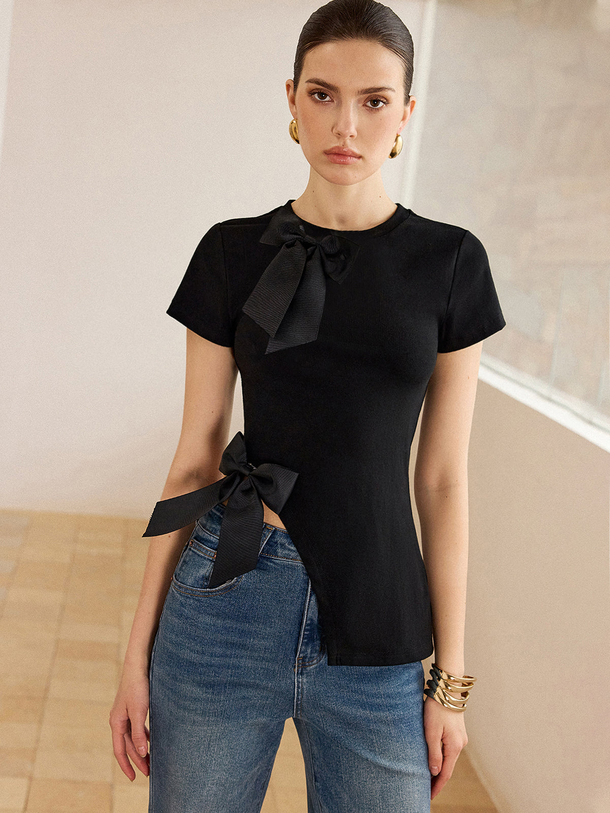 3D Bow-Detailed Top with Asymmetric Hem-Massicos