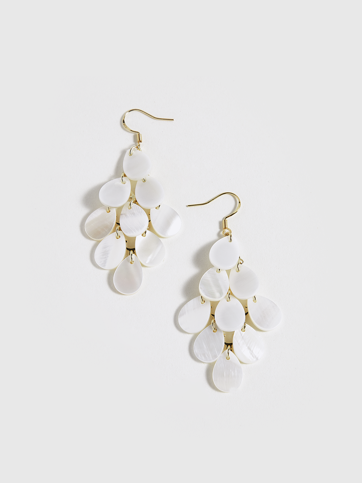 Shell Tassel Drop Earrings-Massicos