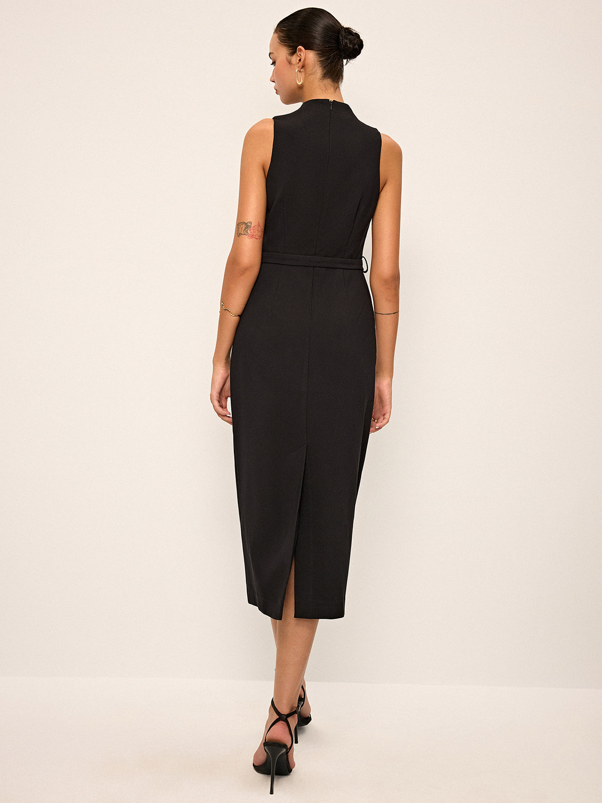 Sleeveless V-Neck Belted Midi Dress-Massicos