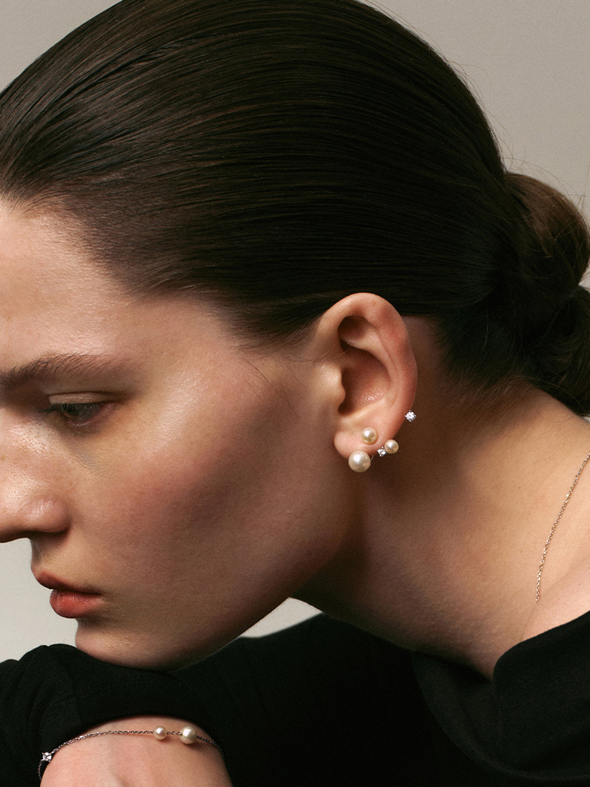 Asymmetric Pearl & Rhinestone Earrings-Massicos