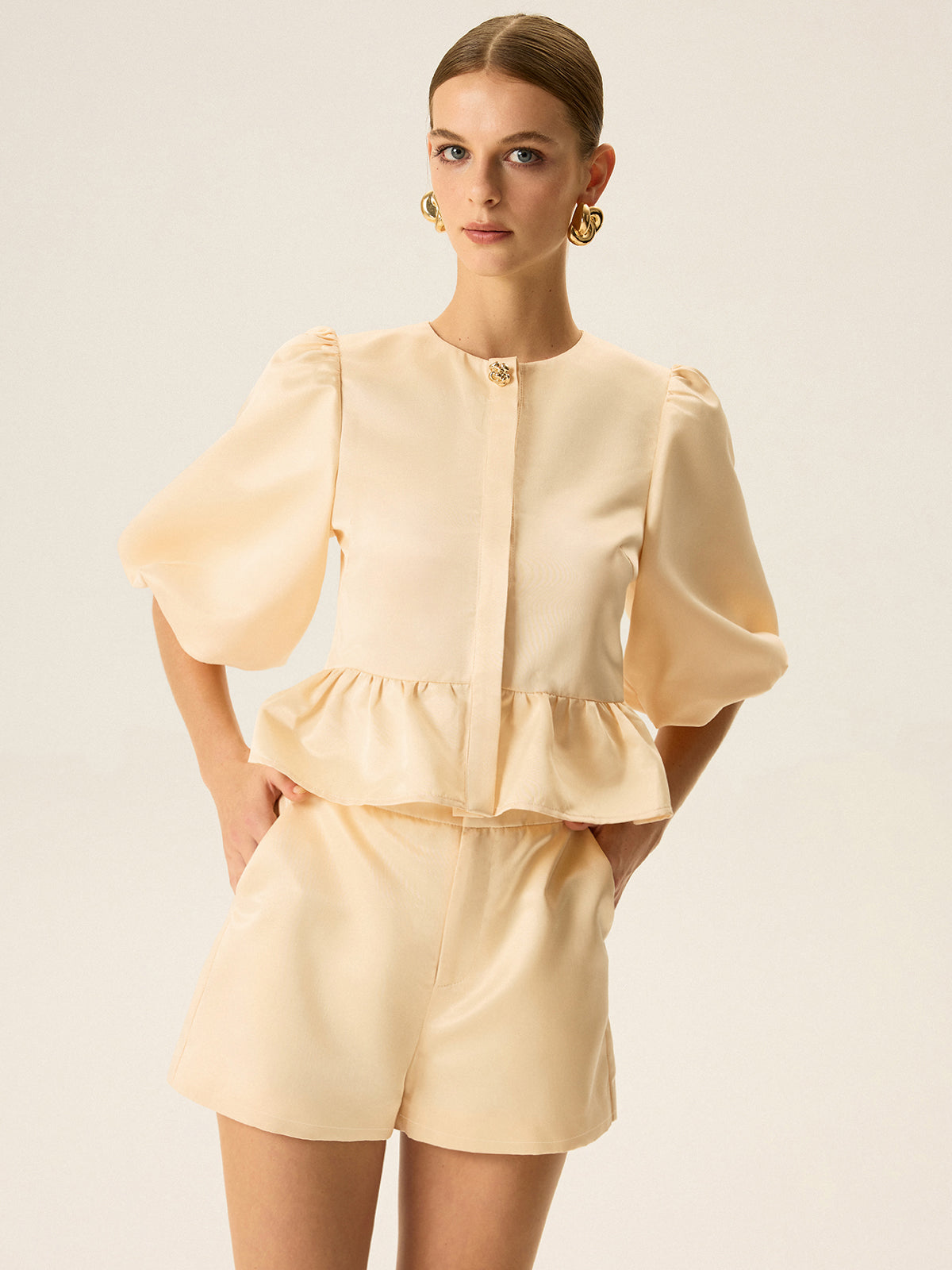 Puff Sleeve Peplum Top and Shorts Set-Massicos