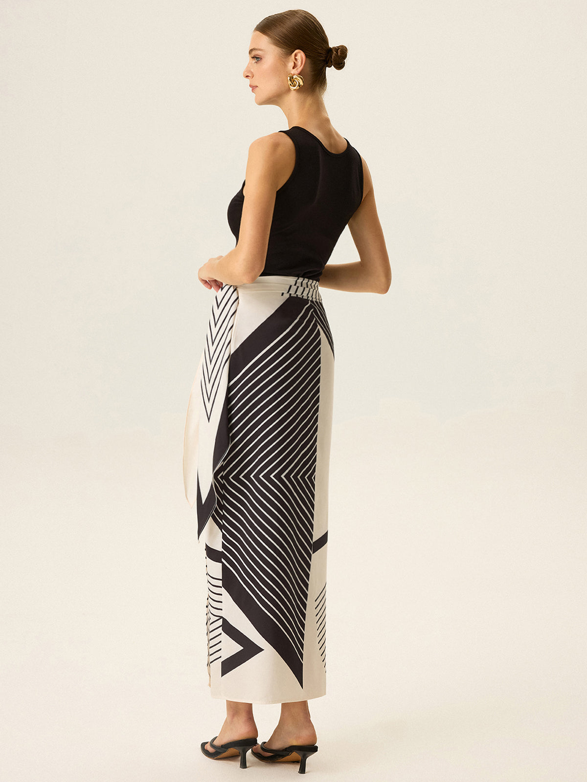 Sleeveless Top and Print Wrap Skirt Set-Massicos