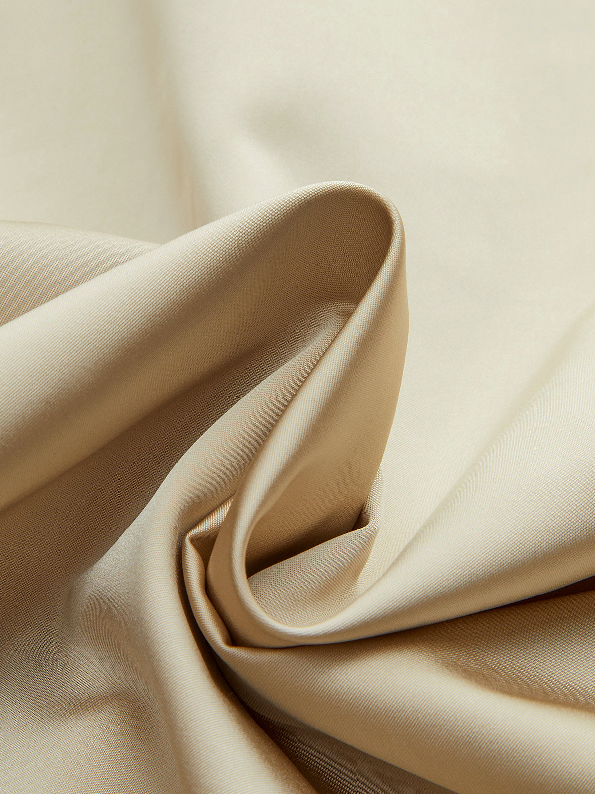 Belted Volume-Sleeve Jacket with Cloth Button-Massicos
