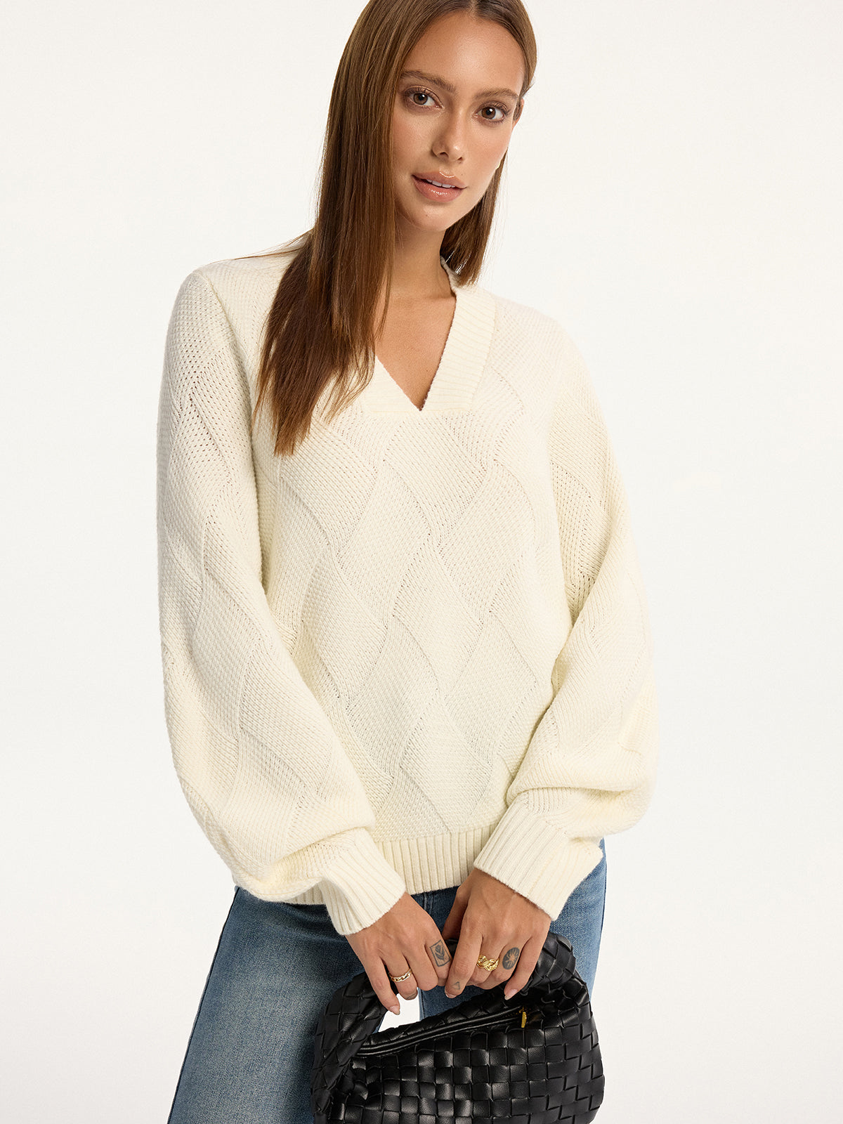 Wool-Blend Argyle Textured V-Neck Sweater-Massicos