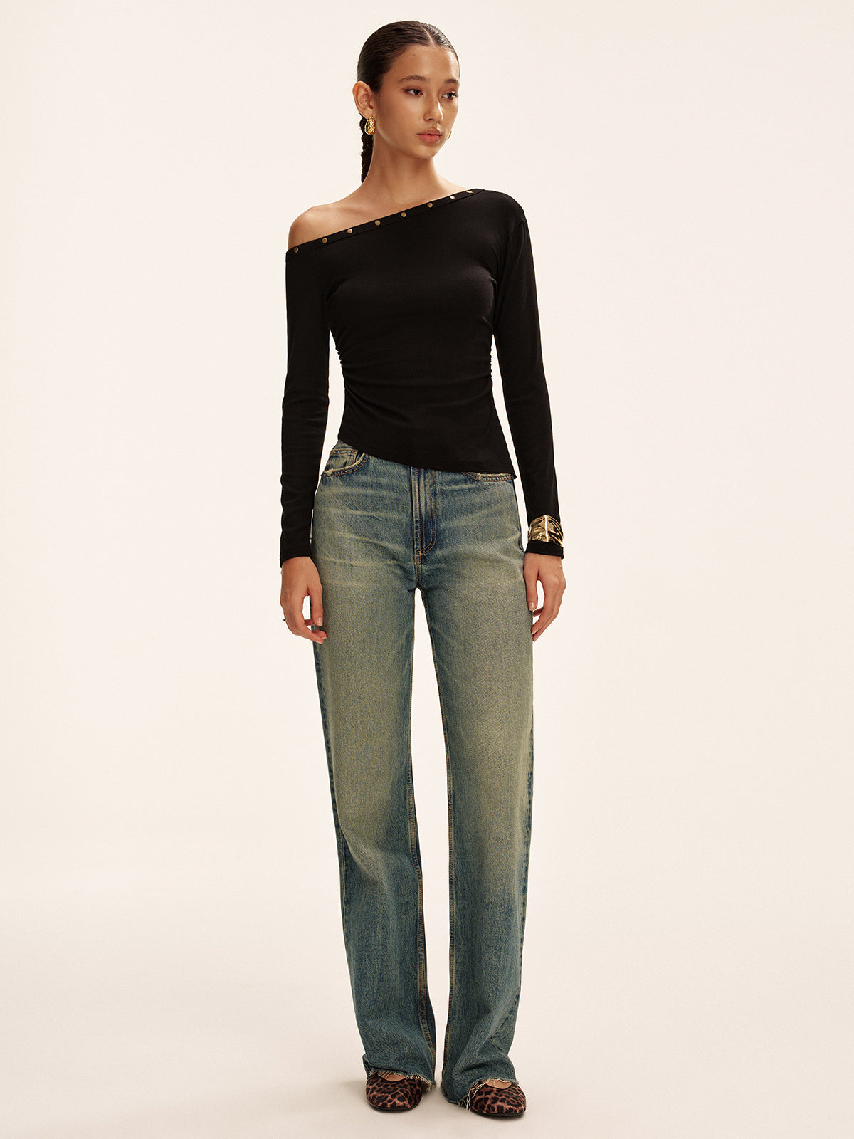 Studded Off Shoulder Long Sleeve T-Shirt-Massicos